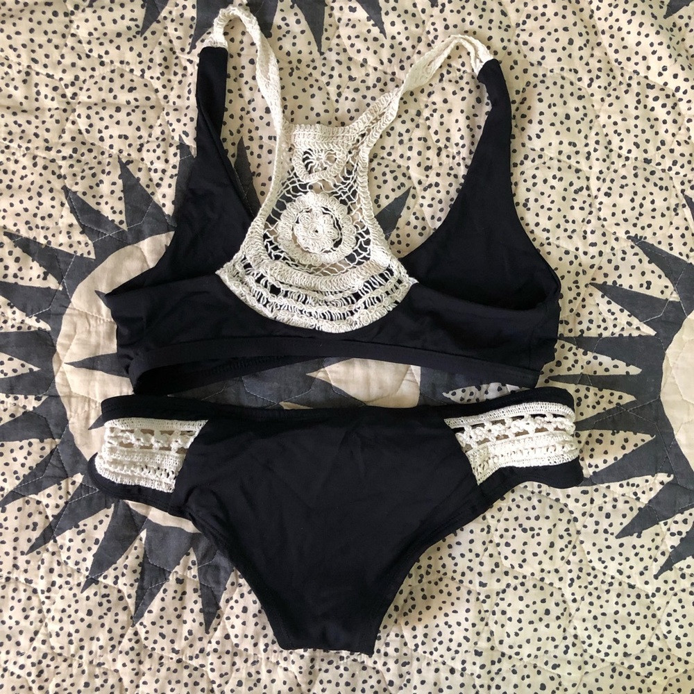Lspace bikini - Picture 2 of 2